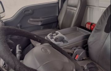 Kia Bongo K-2500 STD 4x2 RS (cab. simples) - Foto #3
