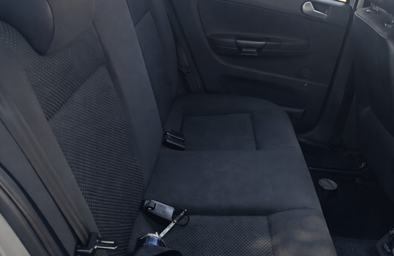 Volkswagen Voyage 1.0 TEC Trendline (Flex) - Foto #5