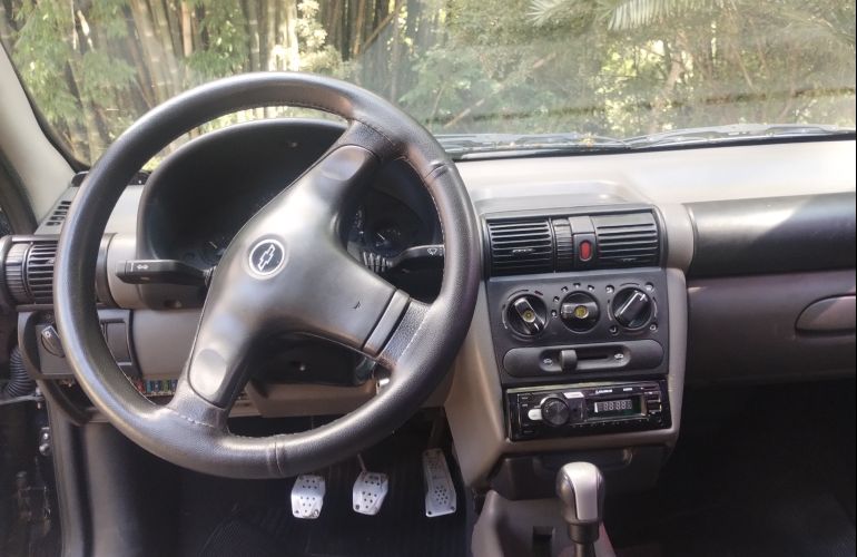 Chevrolet Corsa Sedan Maxx 1.4 (Flex) - Foto #4