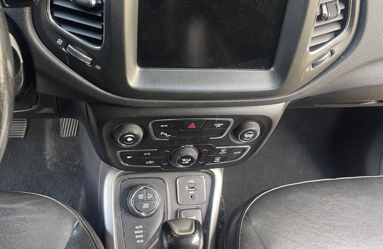 Jeep Compass 2.0 Longitude - Foto #9