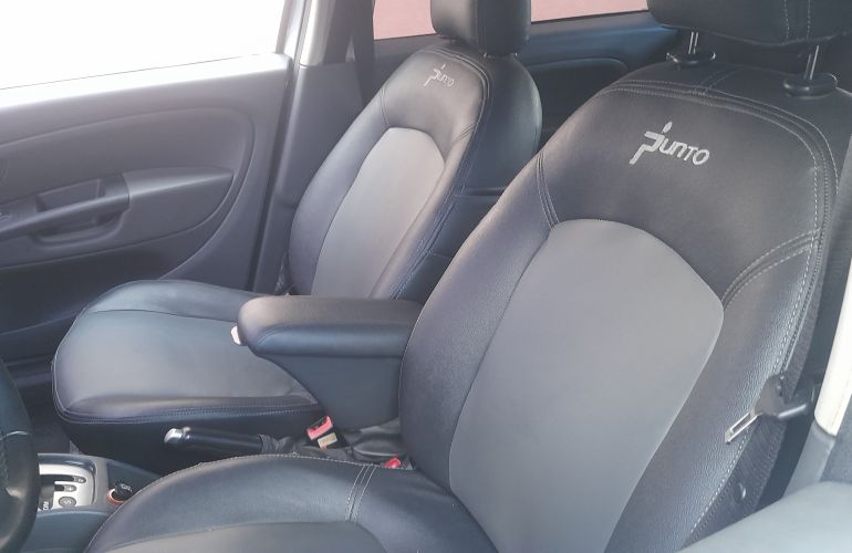 Fiat Punto Essence 1.8 16V Dualogic (Flex) - Foto #5