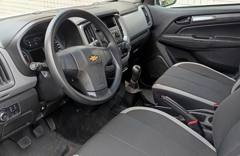 Chevrolet S10 2.8 LS Cabine Dupla 4WD - Foto #4