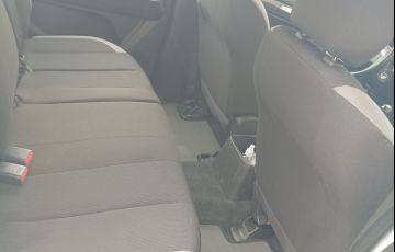 Chevrolet S10 2.8 LS Cabine Dupla 4WD - Foto #8