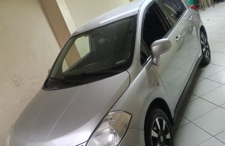 Nissan Tiida S 1.8 (flex) - Foto #8