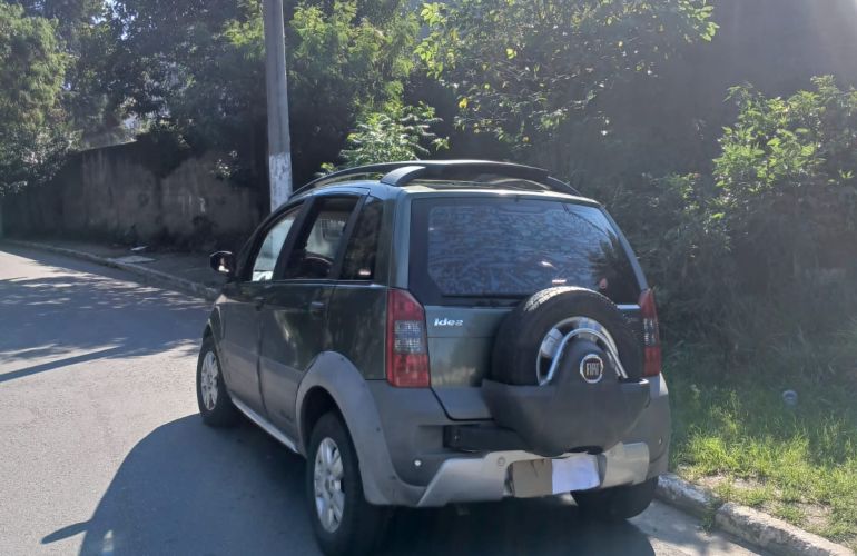 Fiat Idea Adventure 1.8 (Flex) - Foto #2