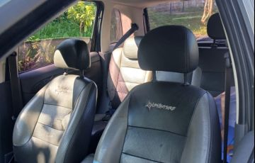 Fiat Idea Adventure 1.8 (Flex) - Foto #6