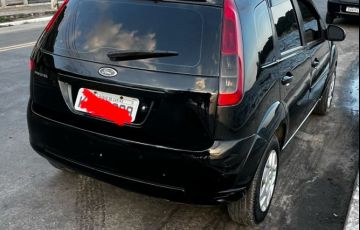Ford Fiesta Hatch 1.6 (Flex) - Foto #2