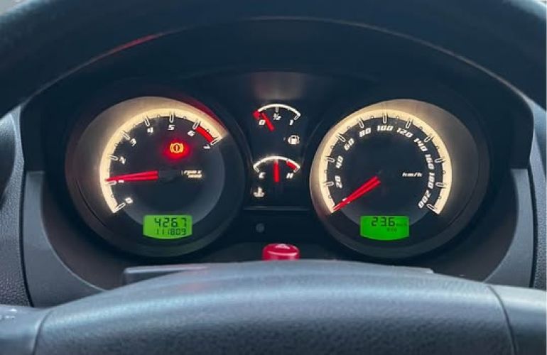 Ford Fiesta Hatch 1.6 (Flex) - Foto #3