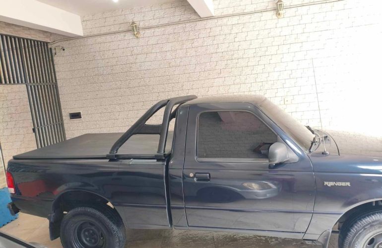 Ford Ranger XL 4x2 2.5 (Cab Simples) - Foto #2