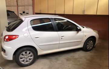 Peugeot 207 Hatch XR 1.4 8V (flex) 4p - Foto #9