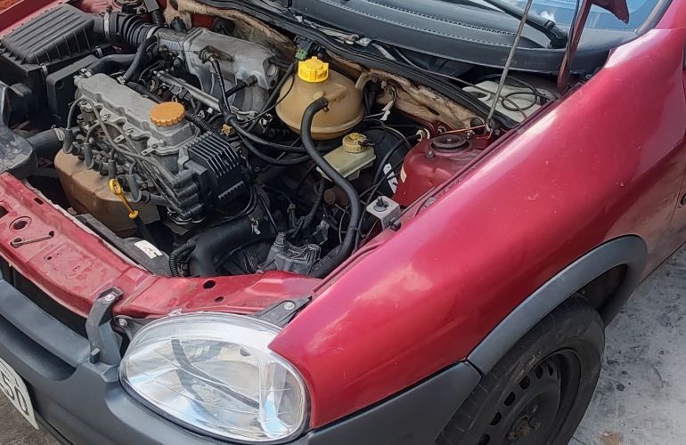 Chevrolet Corsa Hatch GL 1.6 MPFi - Foto #4
