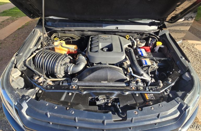 Chevrolet S10 2.8 CTDI Midnight 4WD (Aut) (Cabine Dupla) - Foto #3