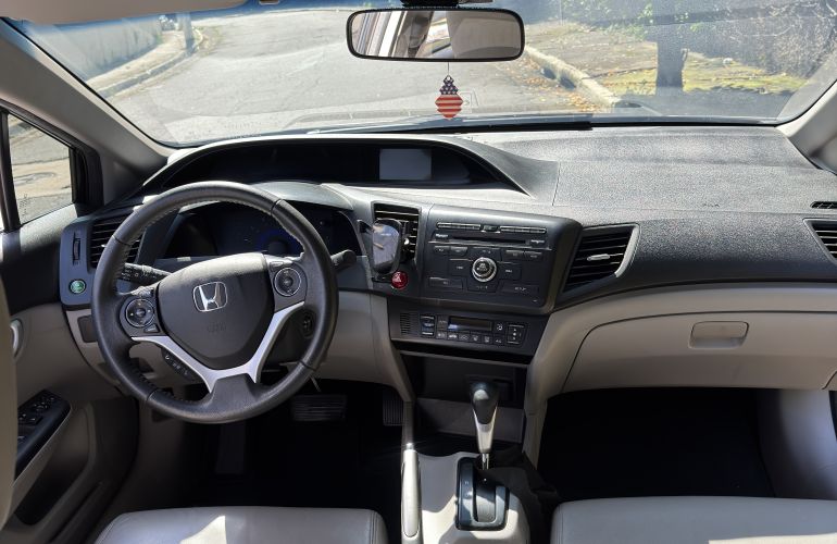 Honda Civic LXR 2.0 i-VTEC (Aut) (Flex) - Foto #2