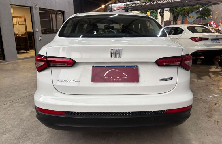Fiat Cronos 1.0 Drive - Foto #2