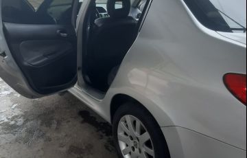 Peugeot 207 SW XS 1.6 16V (flex) (aut) - Foto #2