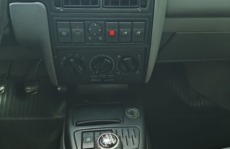 Volkswagen Santana 2.0 MI - Foto #5