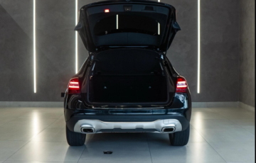 Mercedes-Benz GLA 200 Advance 1.6 Flex DCT FF - Foto #2