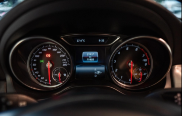 Mercedes-Benz GLA 200 Advance 1.6 Flex DCT FF - Foto #3