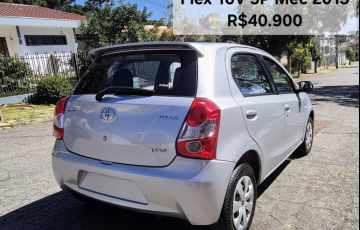 Toyota Etios XS 1.3 (Flex) - Foto #6
