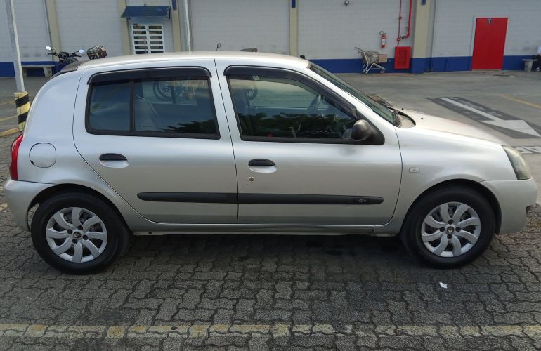 Renault Clio Hatch. Campus 1.0 16V (flex) 4p - Foto #8