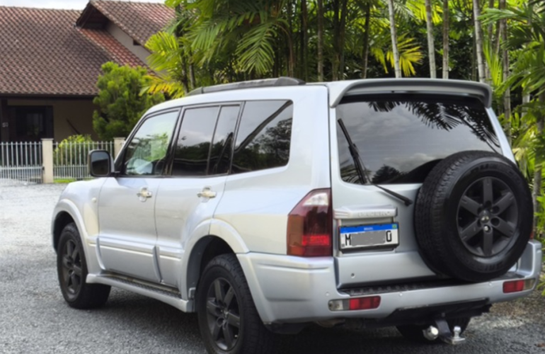 Mitsubishi Pajero Full GLS 3.2 5p - Foto #5