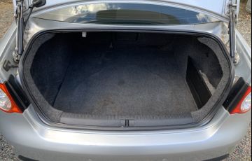 Volkswagen Jetta 2.5 20V - Foto #8