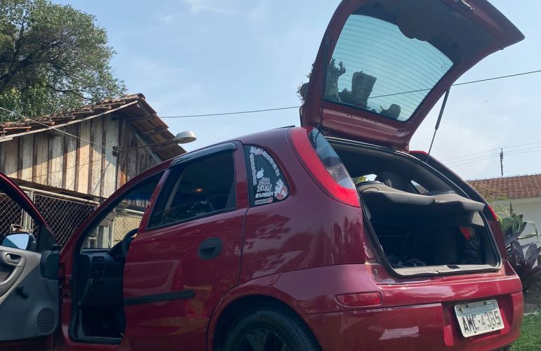 Chevrolet Corsa Hatch 1.0 8V - Foto #2
