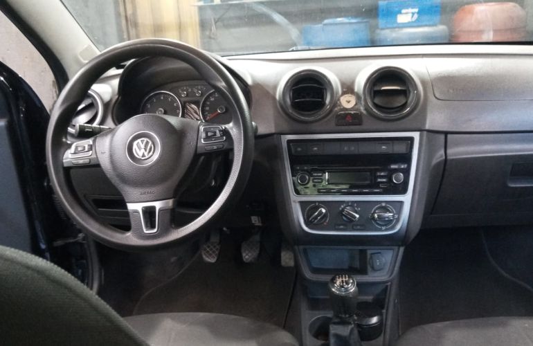 Volkswagen Voyage 1.6 VHT Comfortline (Flex) - Foto #2