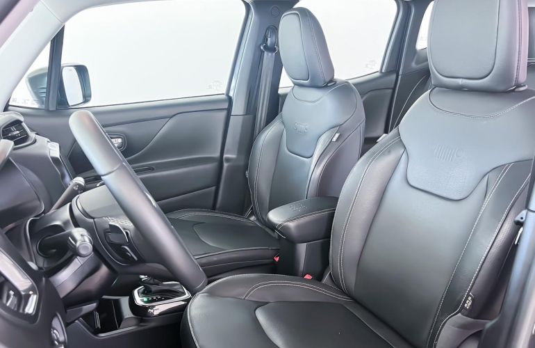 Jeep Renegade 1.3 T270 Longitude (Aut) - Foto #5