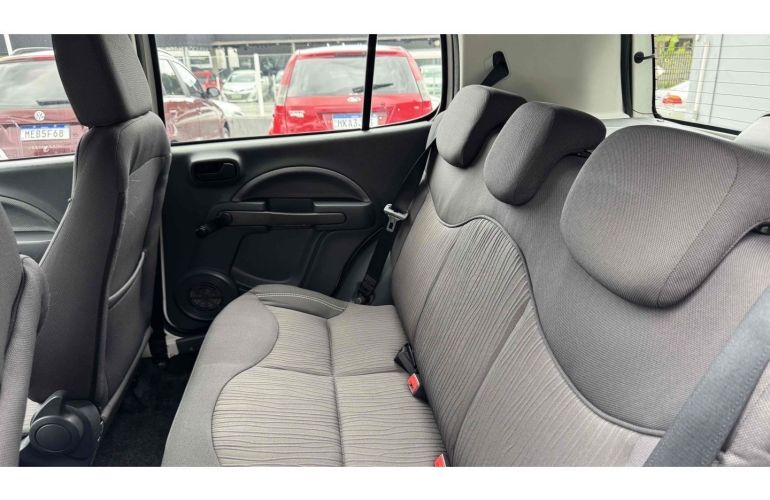 Fiat Uno Way 1.0 8V (Flex) 4p - Foto #2