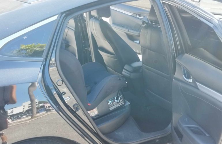 Honda Civic Touring 1.5 Turbo CVT - Foto #2