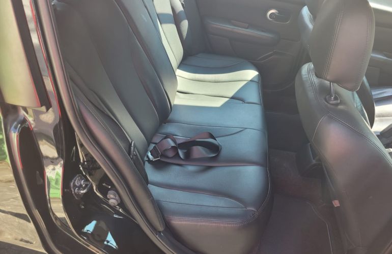 Nissan Tiida S 1.8 (flex) - Foto #2