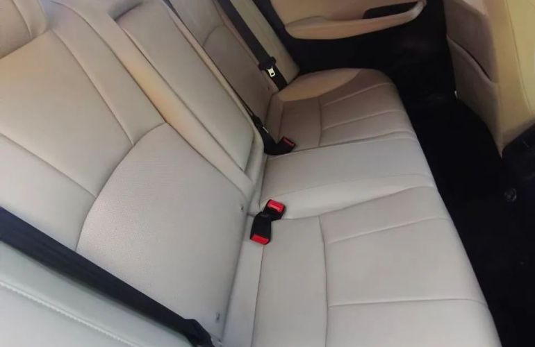 Honda City 1.5 Touring CVT - Foto #7