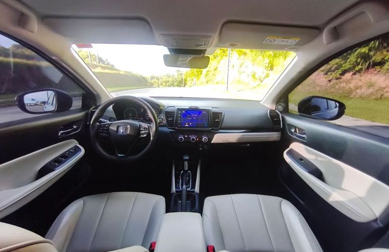 Honda City 1.5 Touring CVT - Foto #8