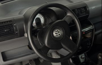 Volkswagen Fox 1.6 8V (Flex) - Foto #1