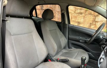 Volkswagen Gol Trend 1.0 (G5) (Flex) - Foto #9
