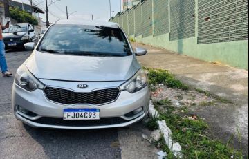 Kia Cerato SX 1.6 16V E.294 (Aut) - Foto #6