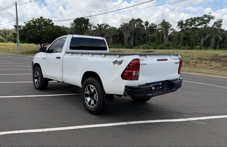 Toyota Hilux 2.8 TDI CS 4x4 - Foto #6