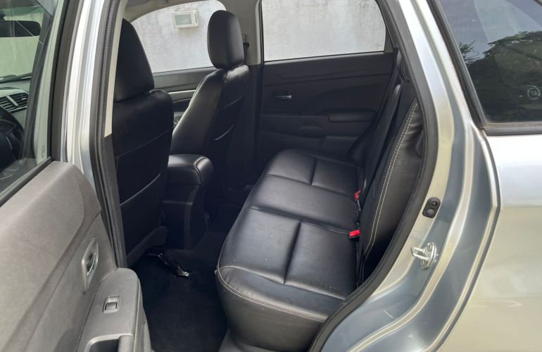 Mitsubishi ASX 2.0 16V CVT - Foto #2