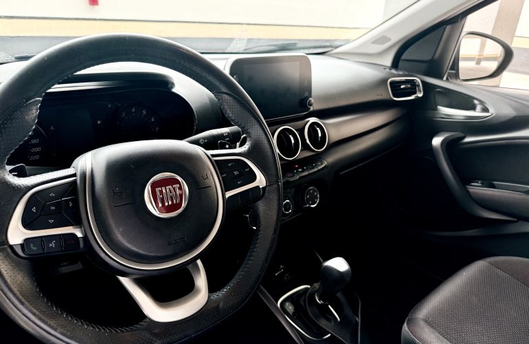 Fiat Cronos 1.8 Precision (Aut) (Flex) - Foto #6