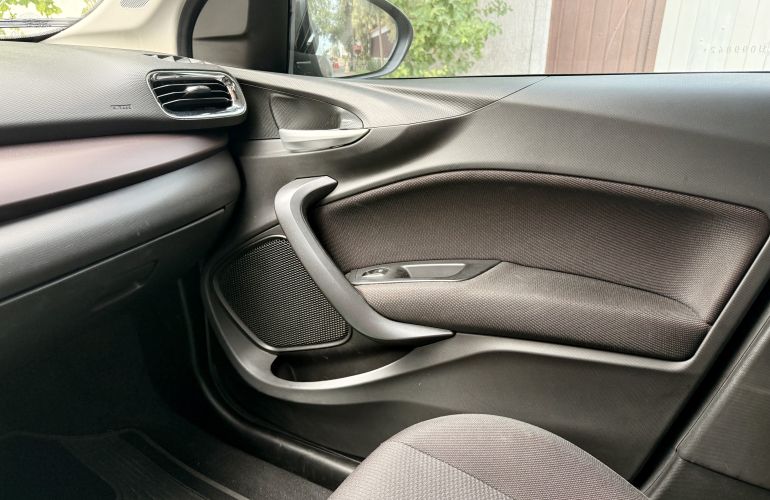 Fiat Cronos 1.8 Precision (Aut) (Flex) - Foto #7