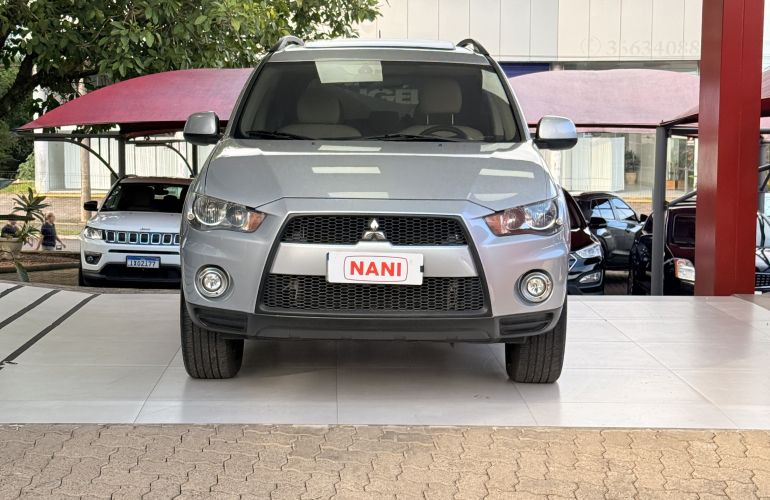 Mitsubishi Outlander 2.0 16V CVT - Foto #2