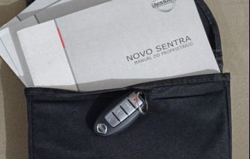 Nissan Sentra SV 2.0 16V CVT (Flex) - Foto #1