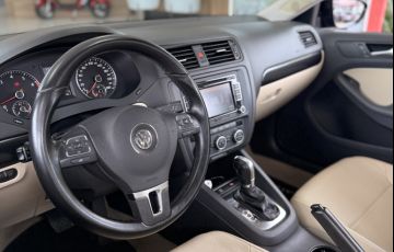 Volkswagen Jetta 2.0 Comfortline (Flex) - Foto #3