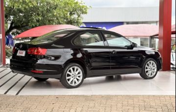 Volkswagen Jetta 2.0 Comfortline (Flex) - Foto #4