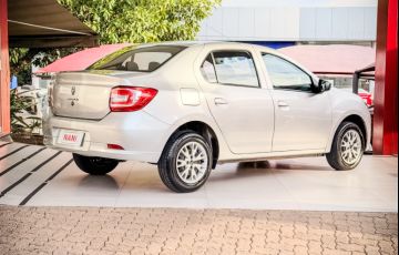 Renault Logan 1.0 Zen - Foto #4