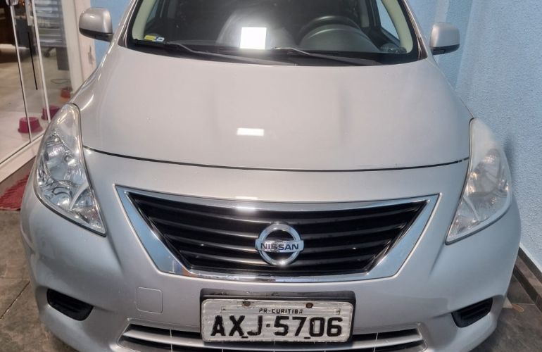Nissan Versa 1.6 16V SV - Foto #6