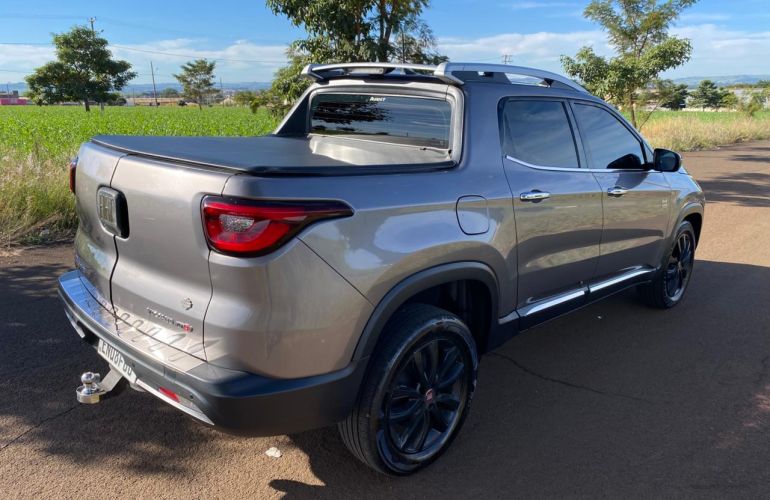 Fiat Toro Volcano 2.0 diesel AT9 4x4 - Foto #6