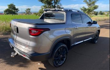 Fiat Toro Volcano 2.0 diesel AT9 4x4 - Foto #6