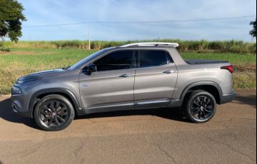 Fiat Toro Volcano 2.0 diesel AT9 4x4 - Foto #10